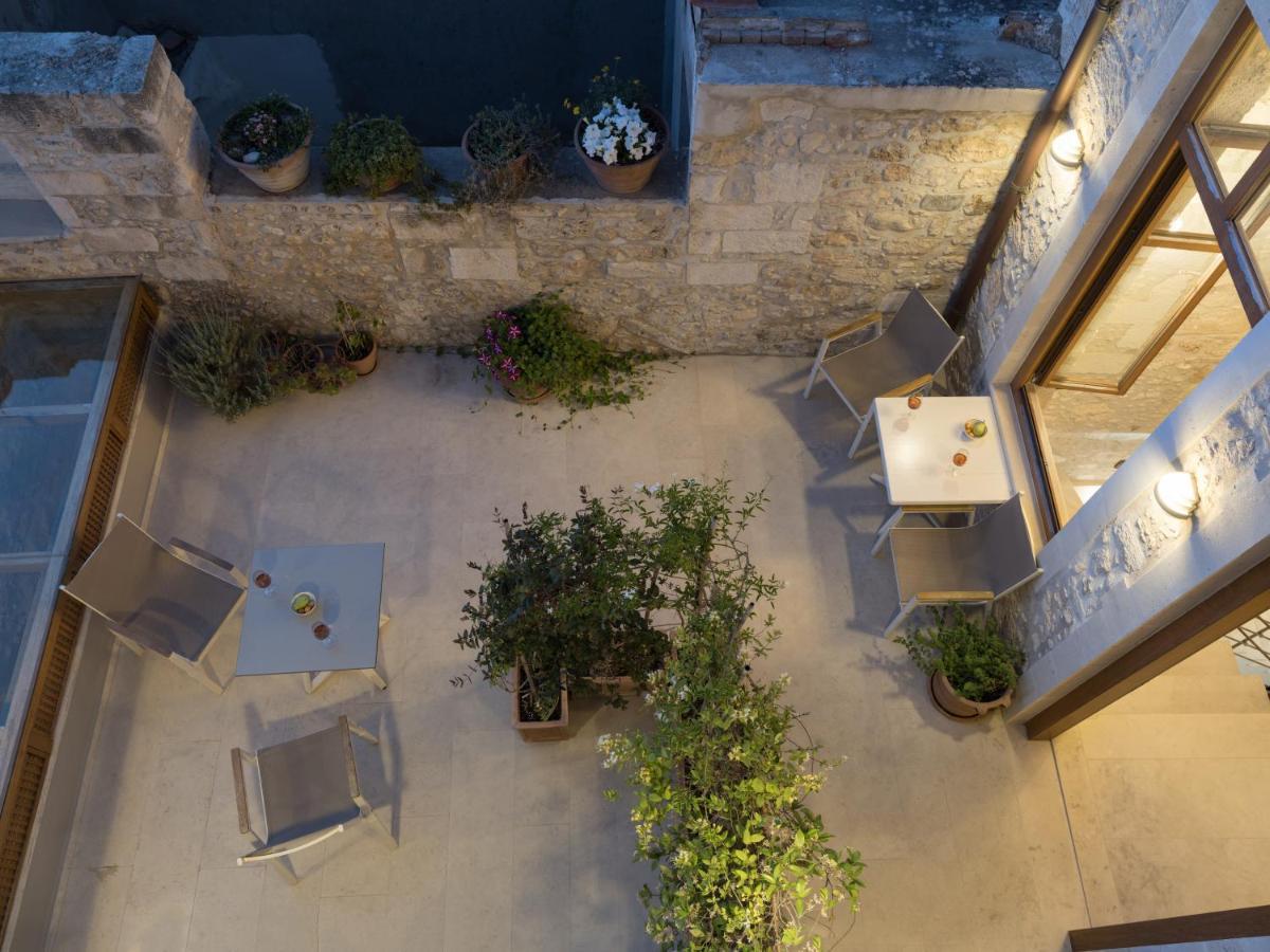 Отель Casa Dei Delfini Ретимно Экстерьер фото